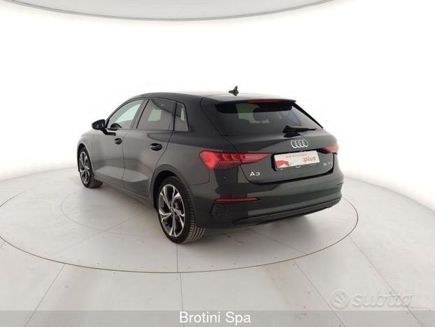 Audi A3 SPB 35 TFSI S-Tronic Business Advanced