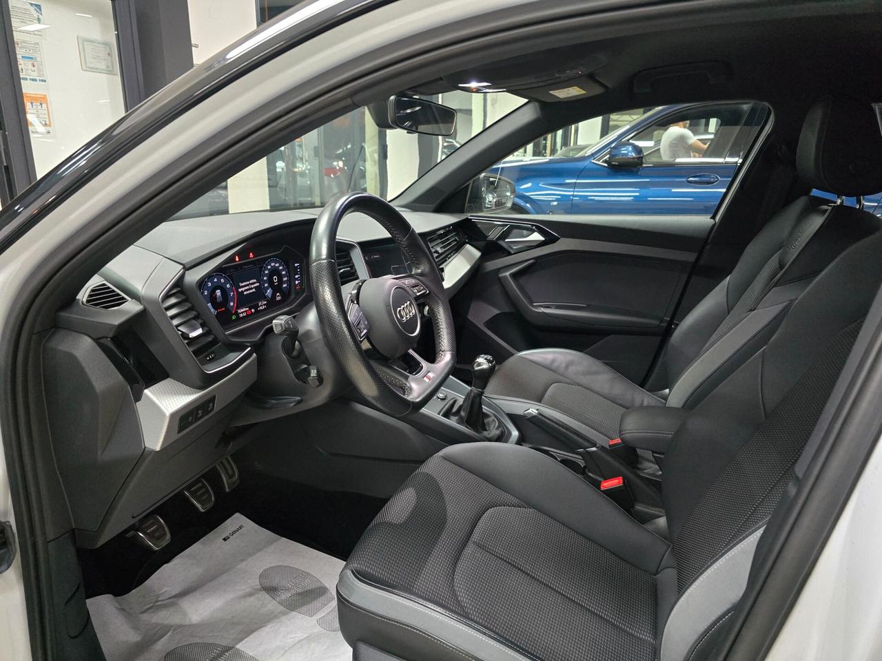 Audi A1 citycarver 35 TFSI Sline