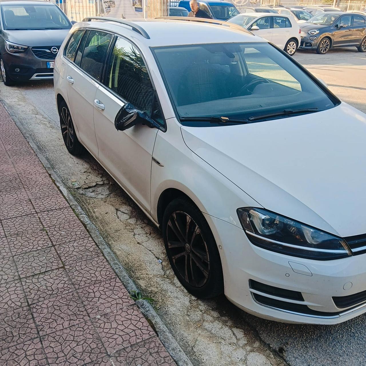 Volkswagen Golf Variant 1.6 TDI 110 CV Comfortline BlueMotion Tech.