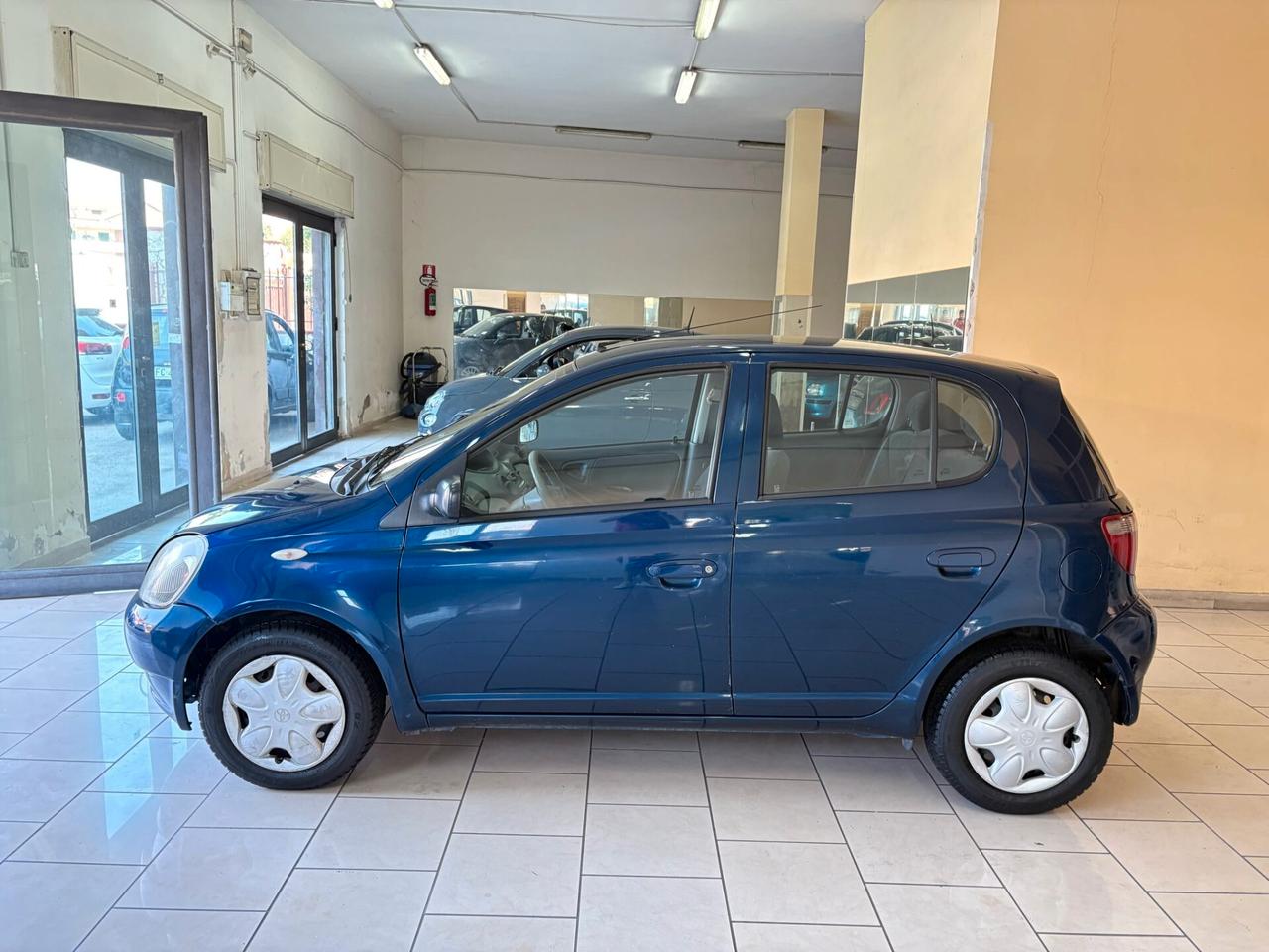 Toyota Yaris 1000 5 porte Full Opt