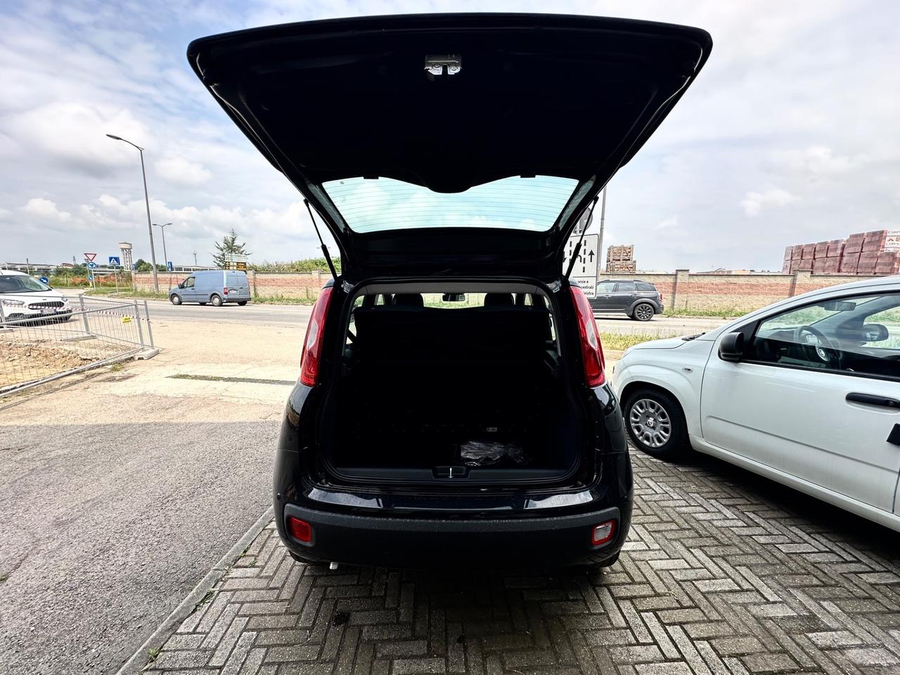 Fiat Panda 1.0 FireFly S&S Hybrid KM ZERO