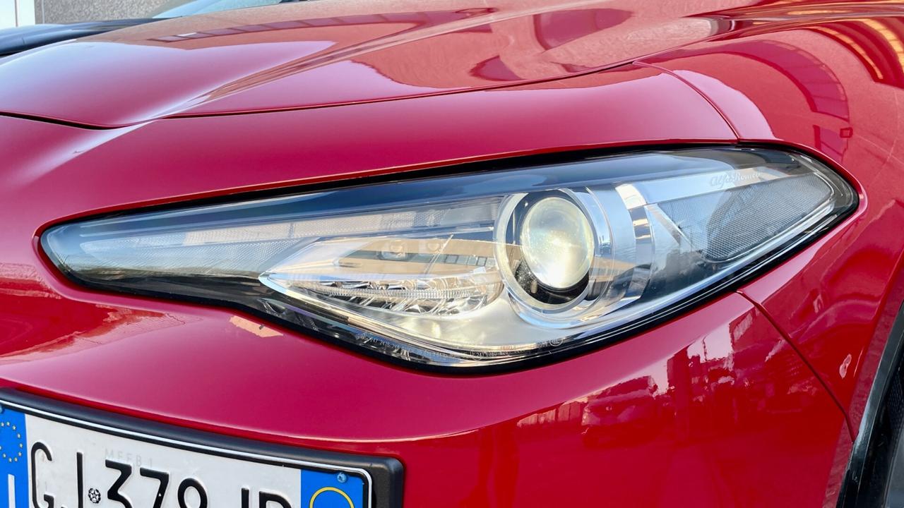 ALFA ROMEO GIULIA 2.2 EXECUTIVE TURBODIESEL 190CV - FULL LED, RETROCAMERA, CAR PLAY