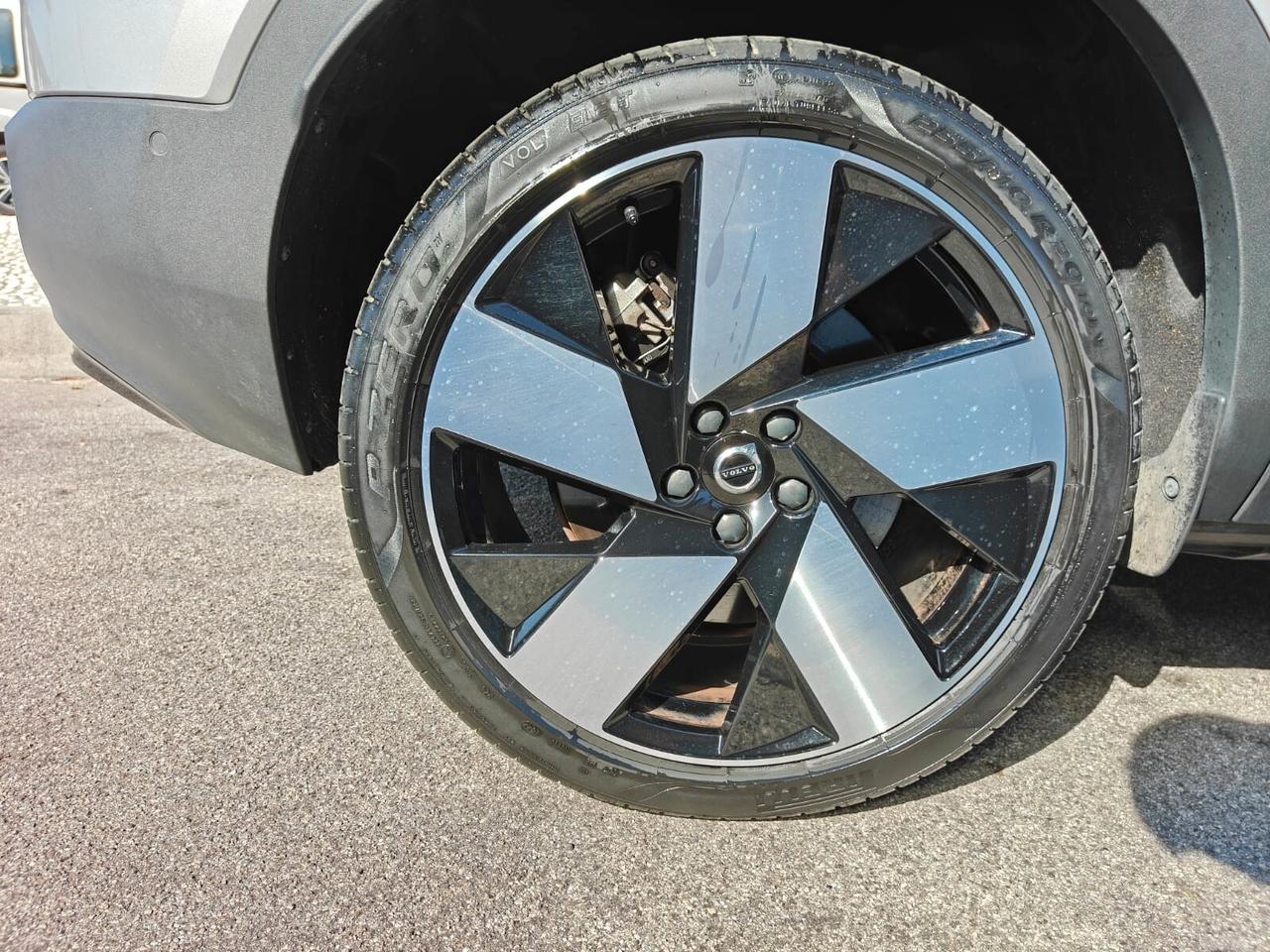 Volvo C40 Recharge Single Motor FWD Plus