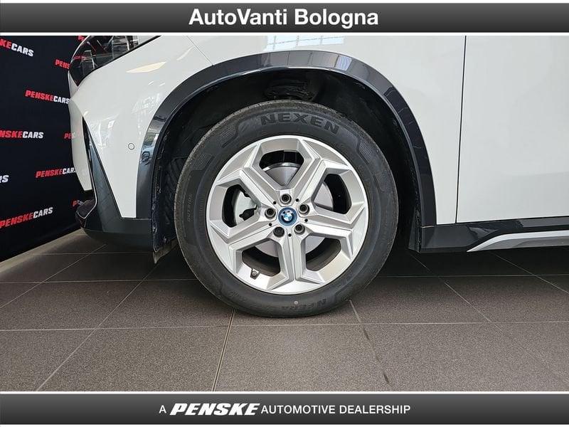BMW iX1 eDrive 20 X-Line