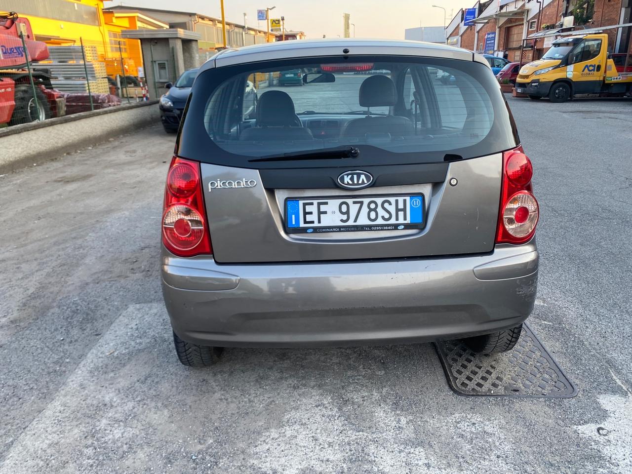 Kia Picanto 1.0 12V Town