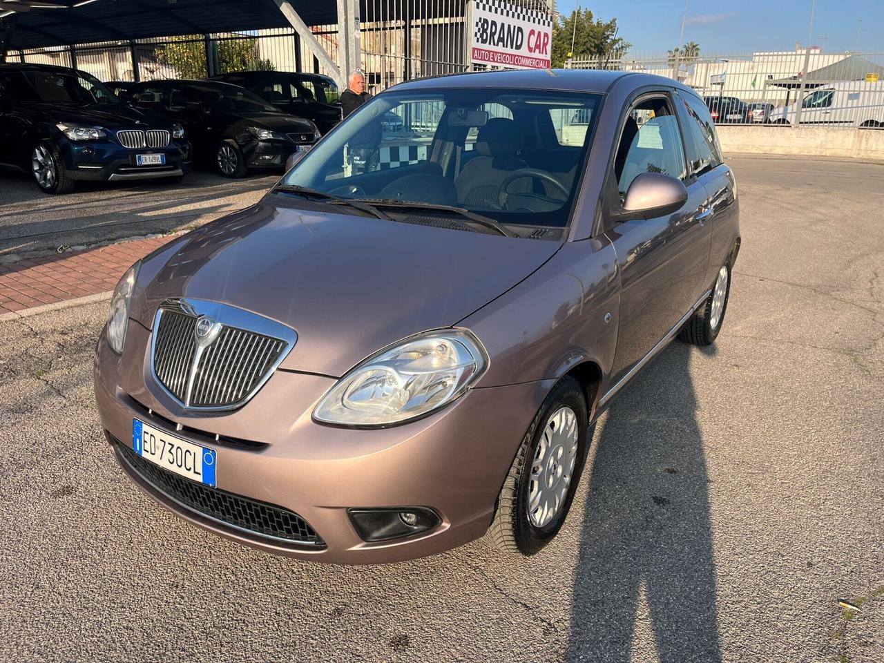Lancia Ypsilon 1.3 MJT 75 CV Elle Unipro 2010