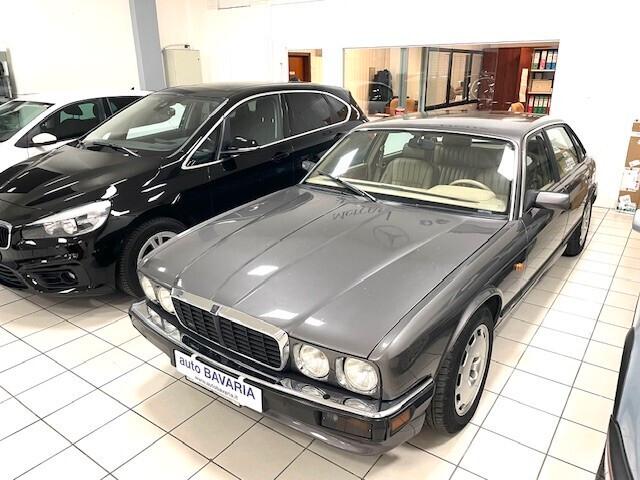 Jaguar XJ XJR 4.0 cat