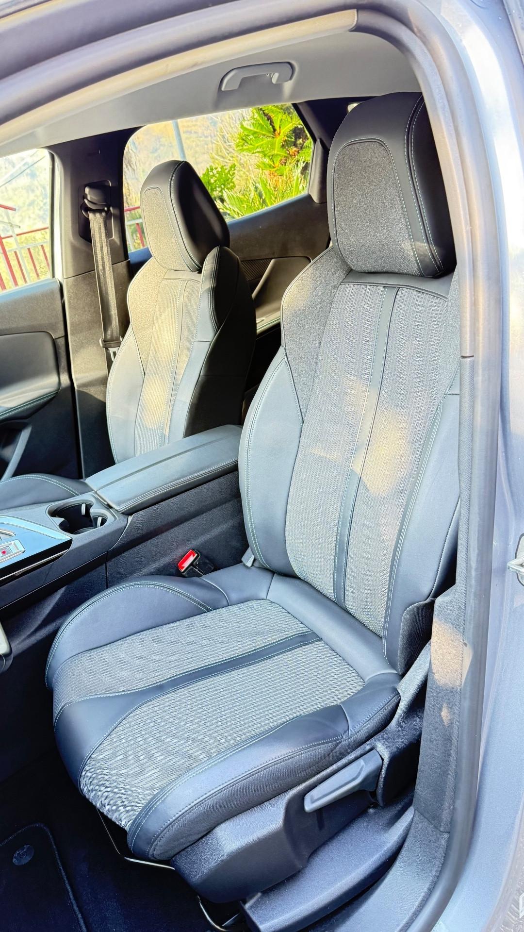 Peugeot 3008 BlueHDi 130 S&S EAT8 Allure Pack