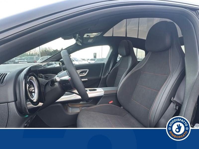 Mercedes-Benz CLA 200 Automatic Coupé 4Matic AMG Line Advanced Plus