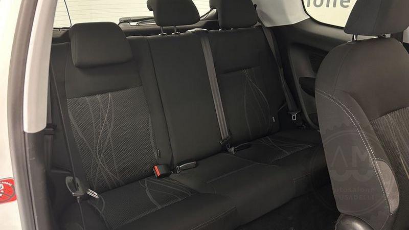 Peugeot 208 Active 1.2 VTi 82cv NEOP. SOLO 54.000 KM