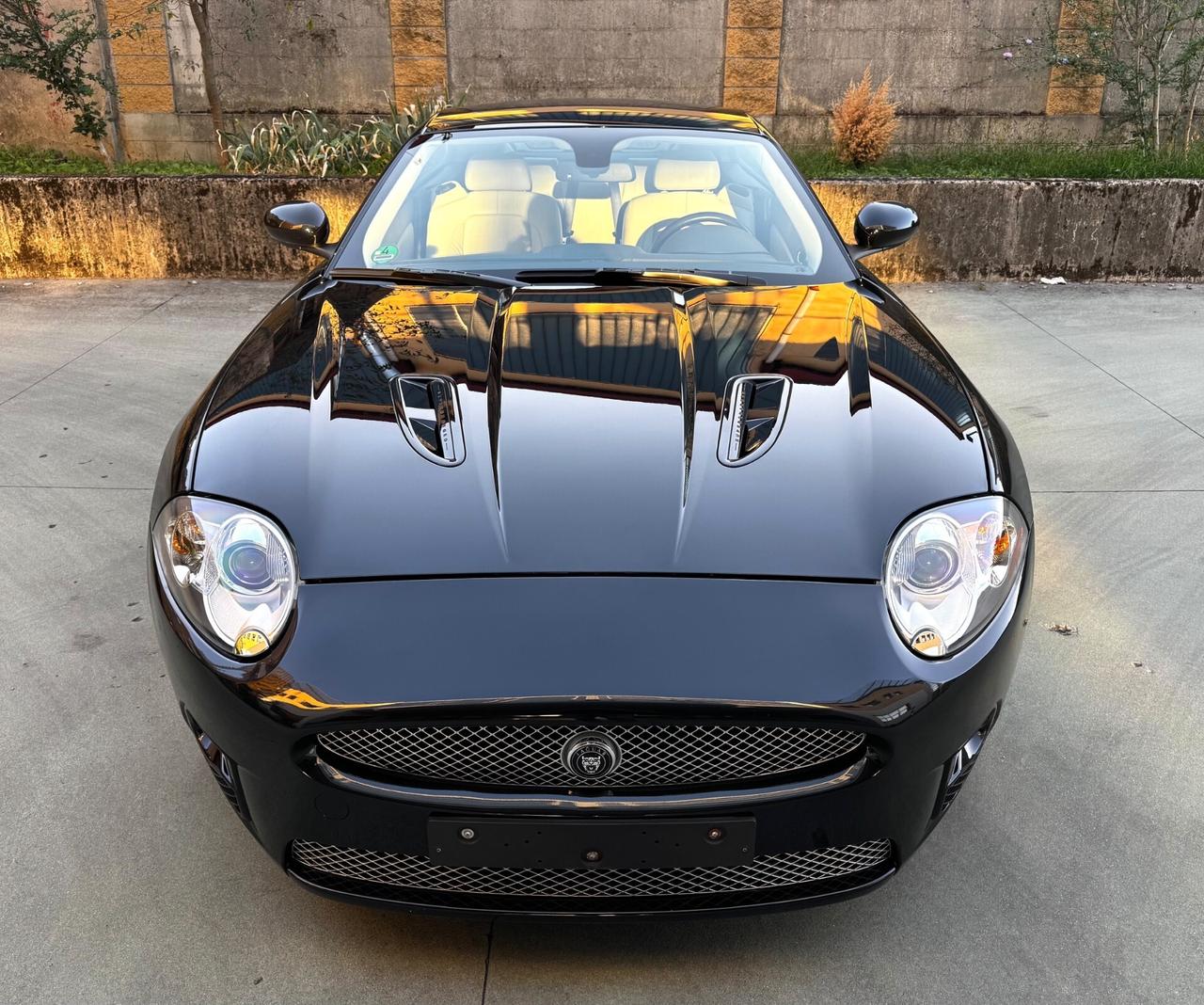 Jaguar XK XKR 4.2 V8 S/C Coupé