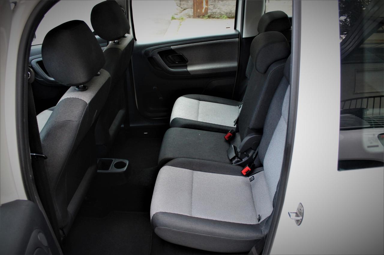 Skoda Roomster 1.2 TDI CR 75CV Active