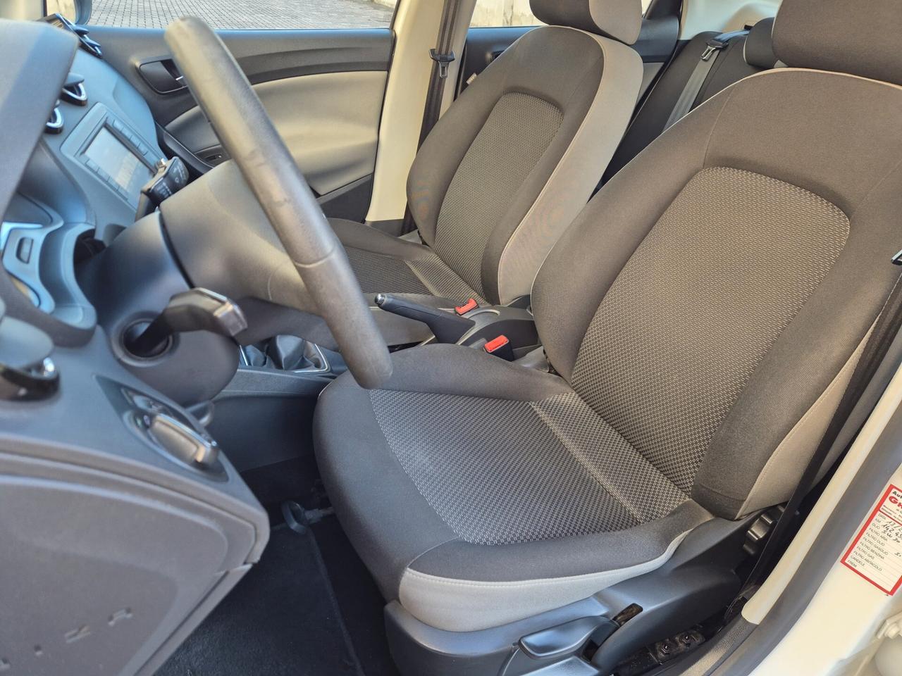 Seat Ibiza 1.4 TDI 90 CV CR 5p. Business