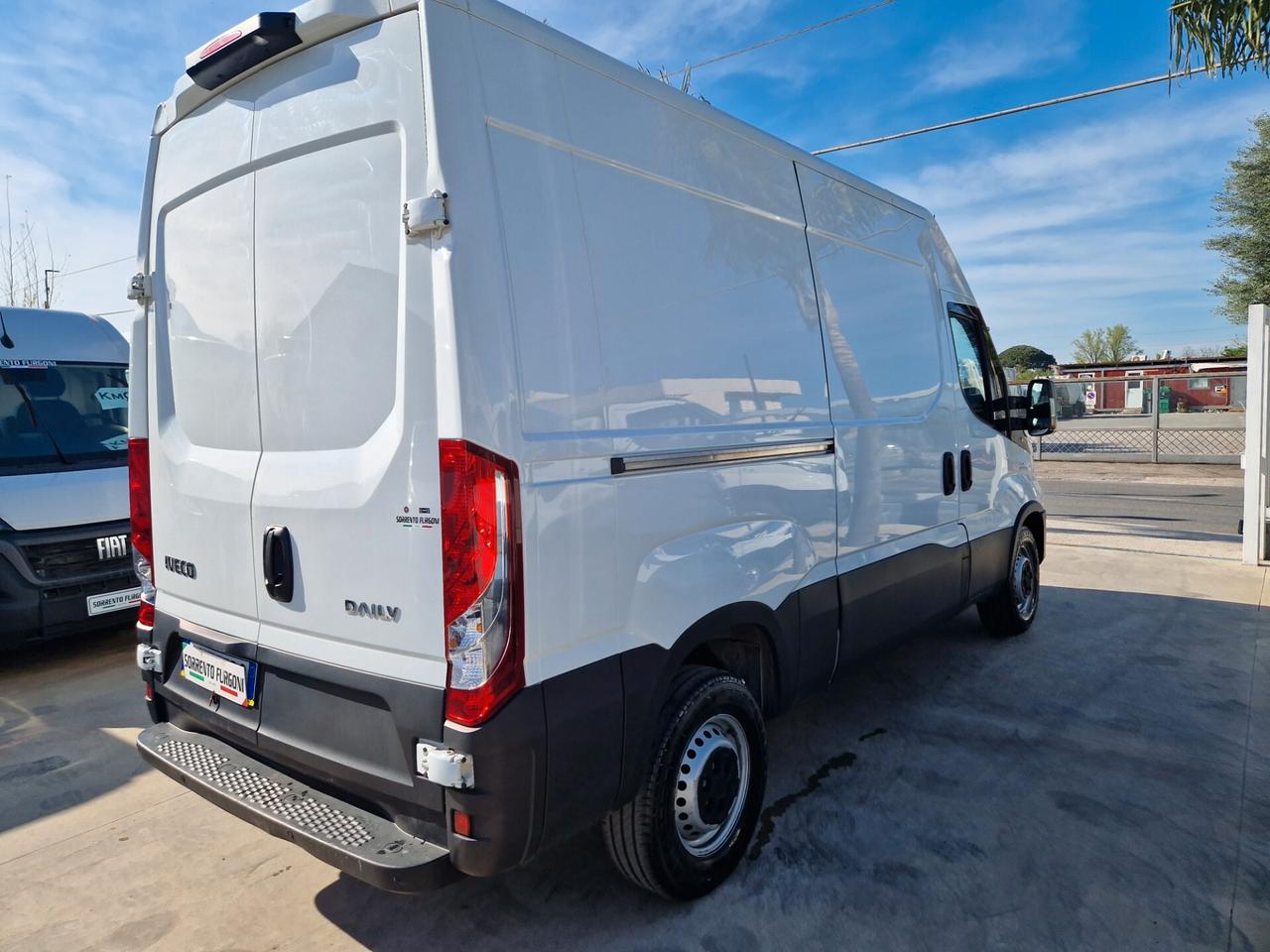 Iveco Daily 35S14 PASSO 3520 H2- 2.3 MJT 140CV - 2021 EU. 6D