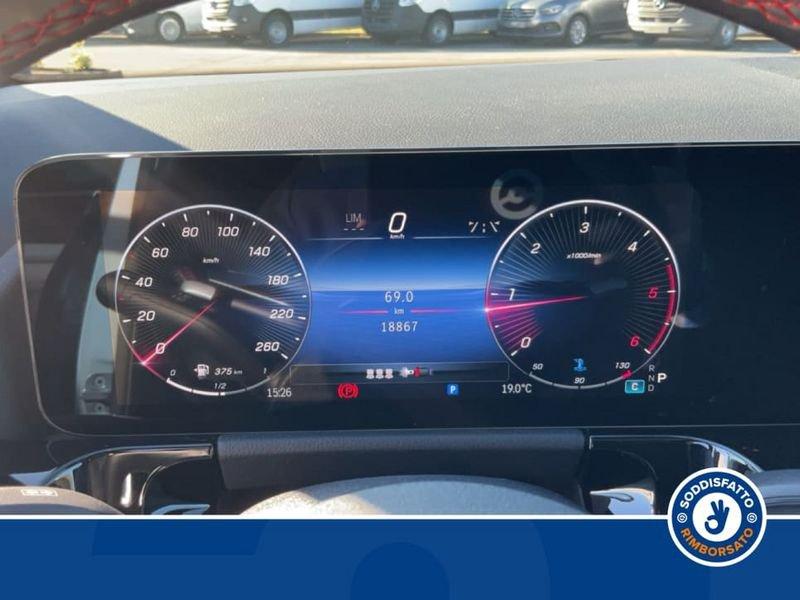 Mercedes-Benz GLA 200 D AUTOMATIC AMG Line PREMIUM