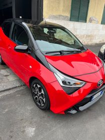Toyota Aygo Connect 1.0 VVT-i 72 CV 5 porte x-clusiv
