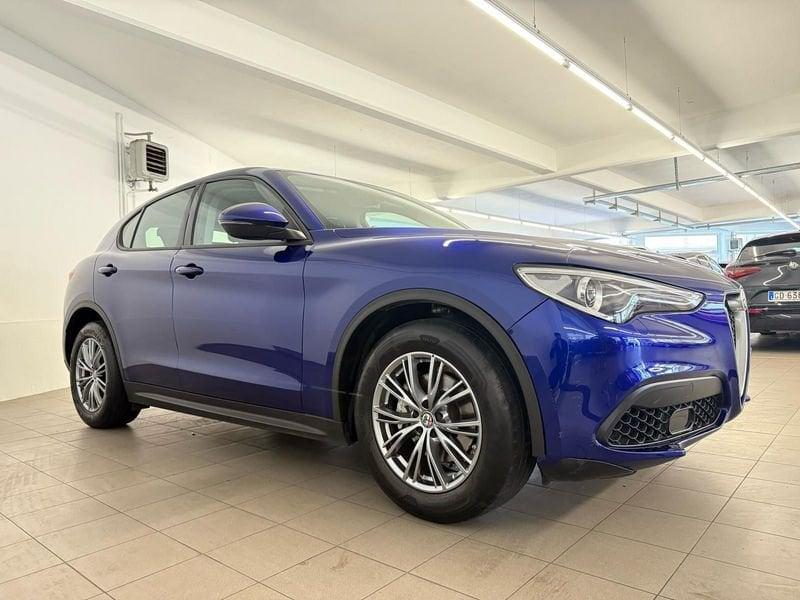 Alfa Romeo Stelvio 2.2 diesel 160CV AT8 RWD anche a 332€
