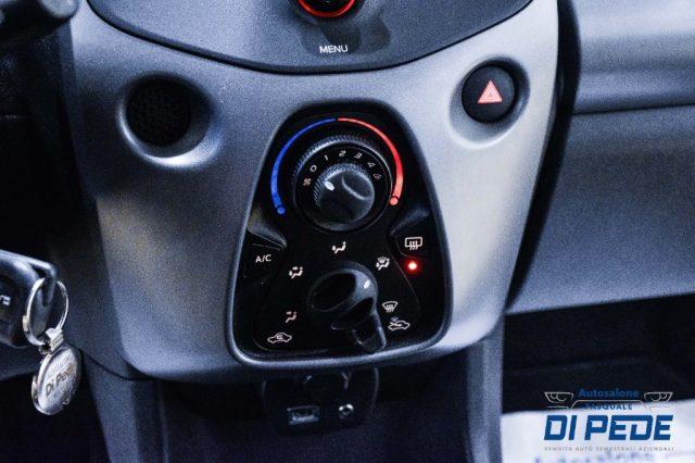 TOYOTA Aygo Connect 1.0 VVT-i 72CV 5 porte x-business