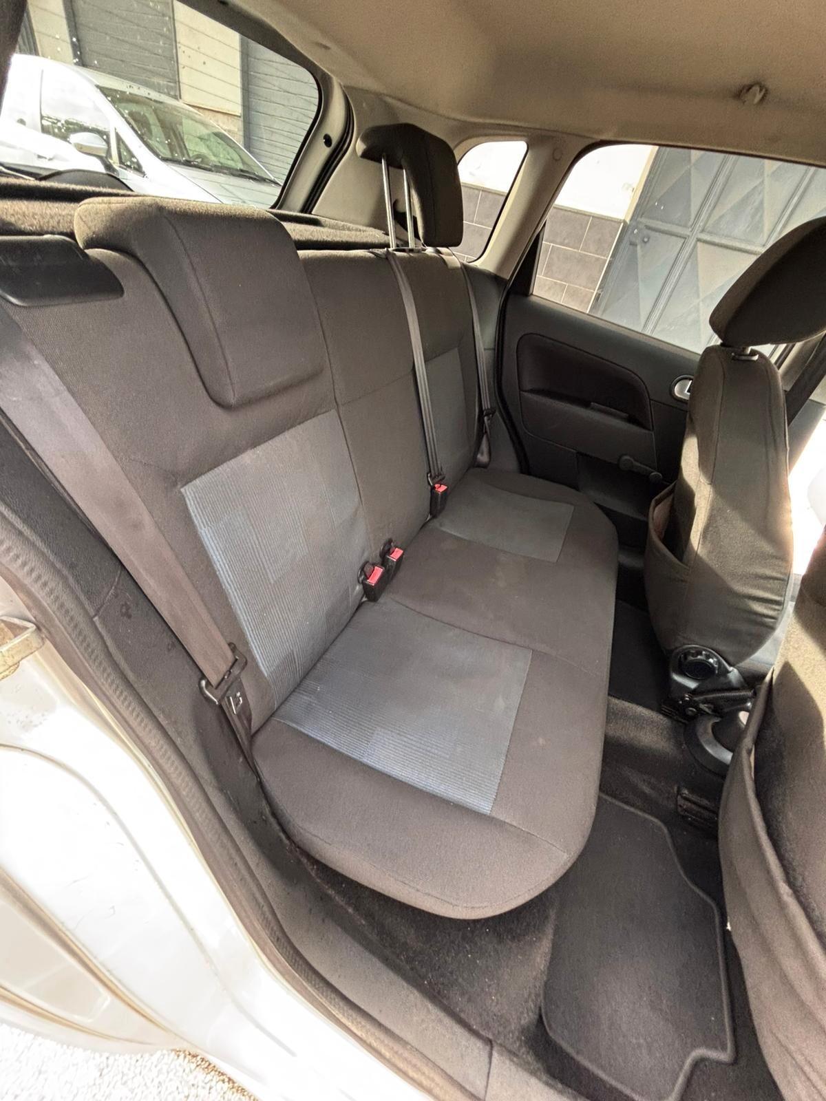 Ford Fiesta 1.4 TDCi 5p. Ghia