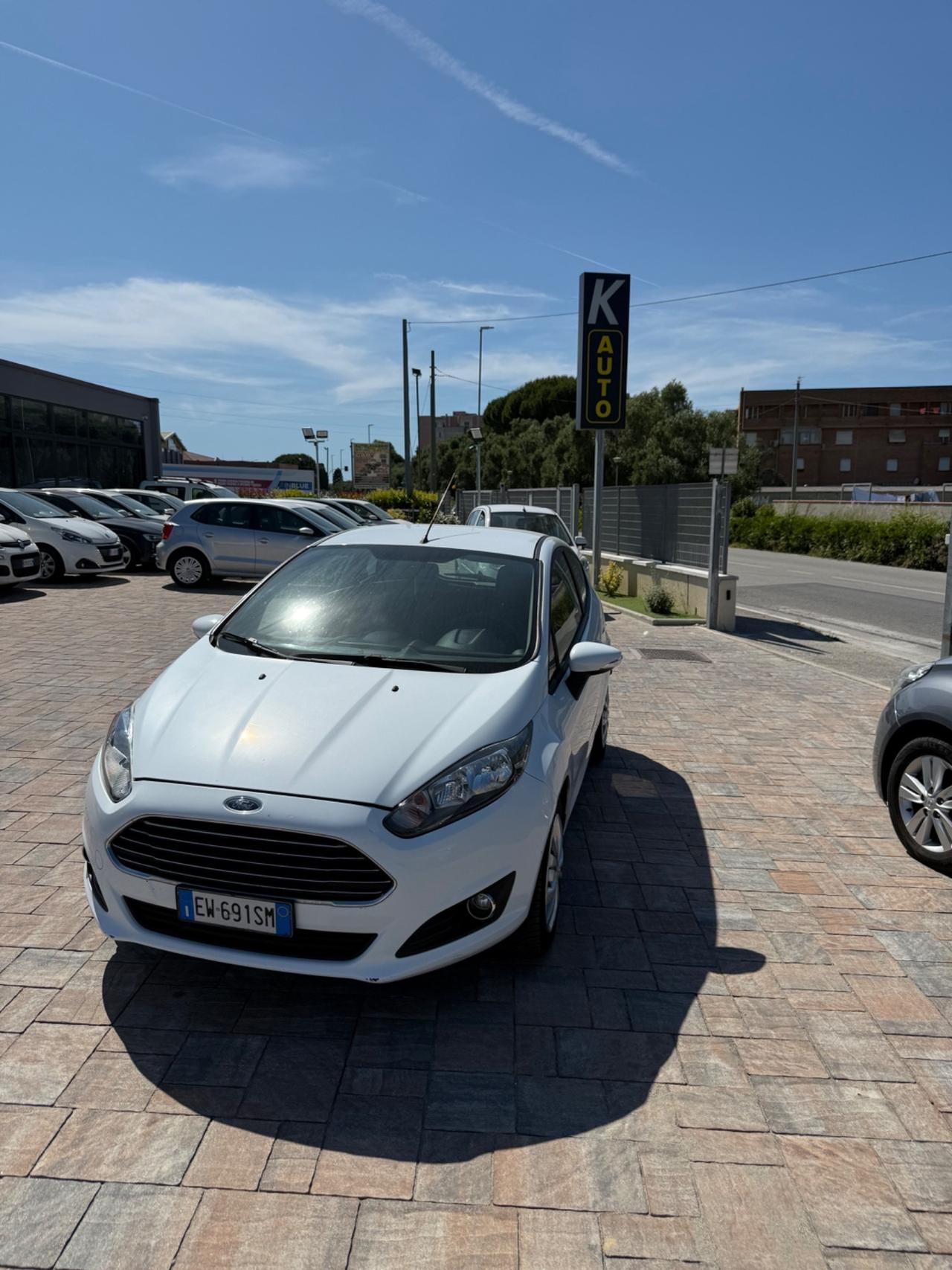 Ford Fiesta 1.4 3 porte Bz.- GPL