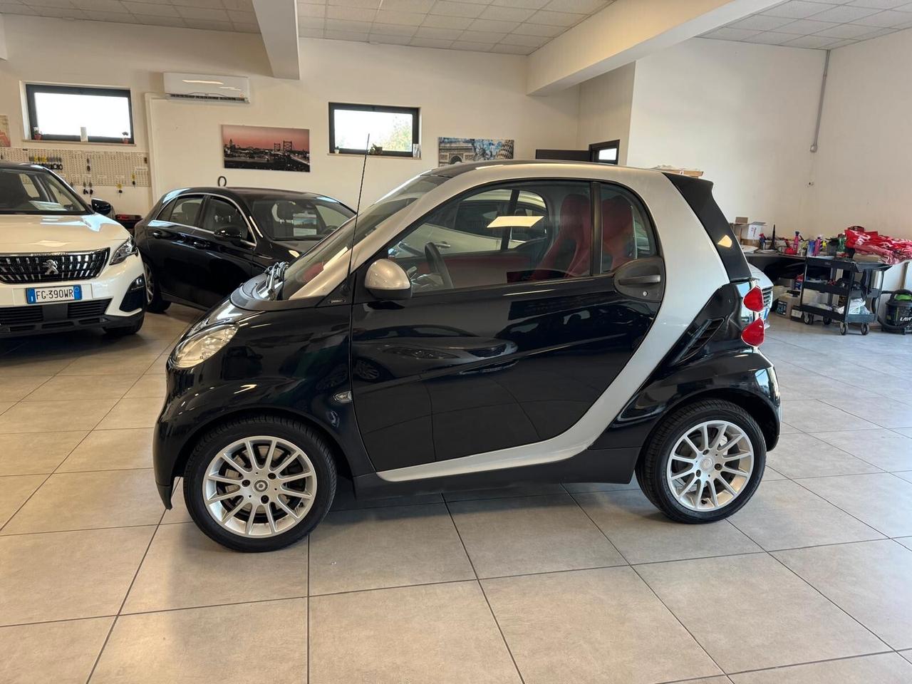 Smart ForTwo 1.0 MHD BENZ PASSION 2010