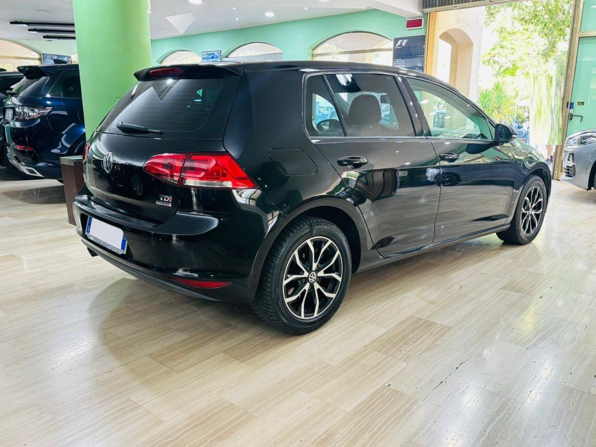 Volkswagen Golf VII 1.6 TDI 105cv Bluemotion 5p Trendline