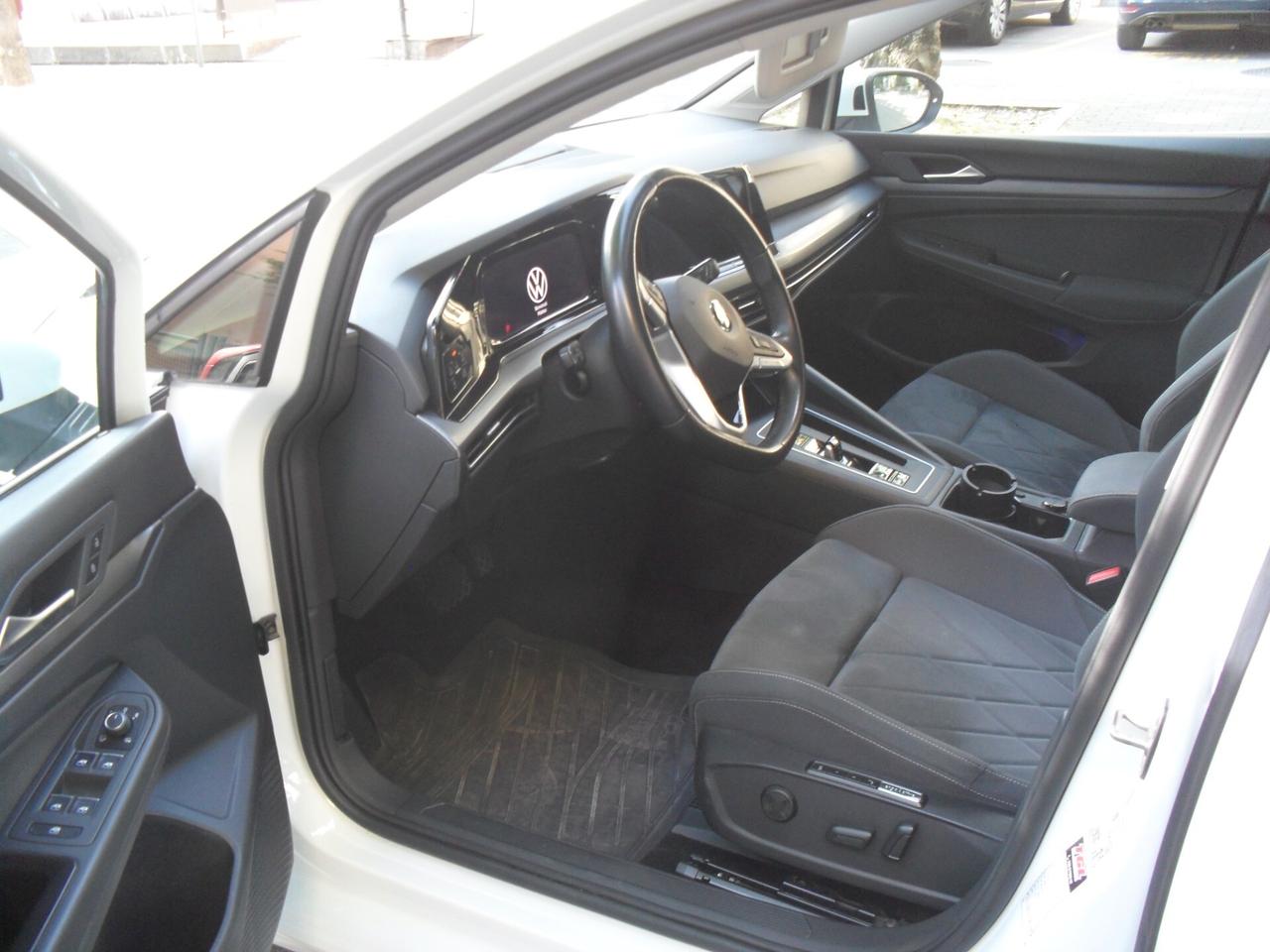 Volkswagen Golf 1.5 eTSI 130 CV EVO ACT DSG Style