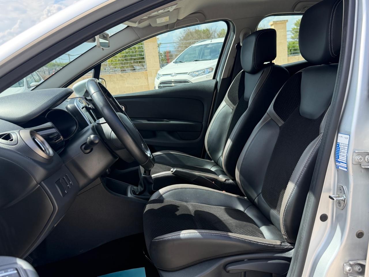 Renault Clio dCi 8V 75 CV Start&Stop 5 porte Energy Intens