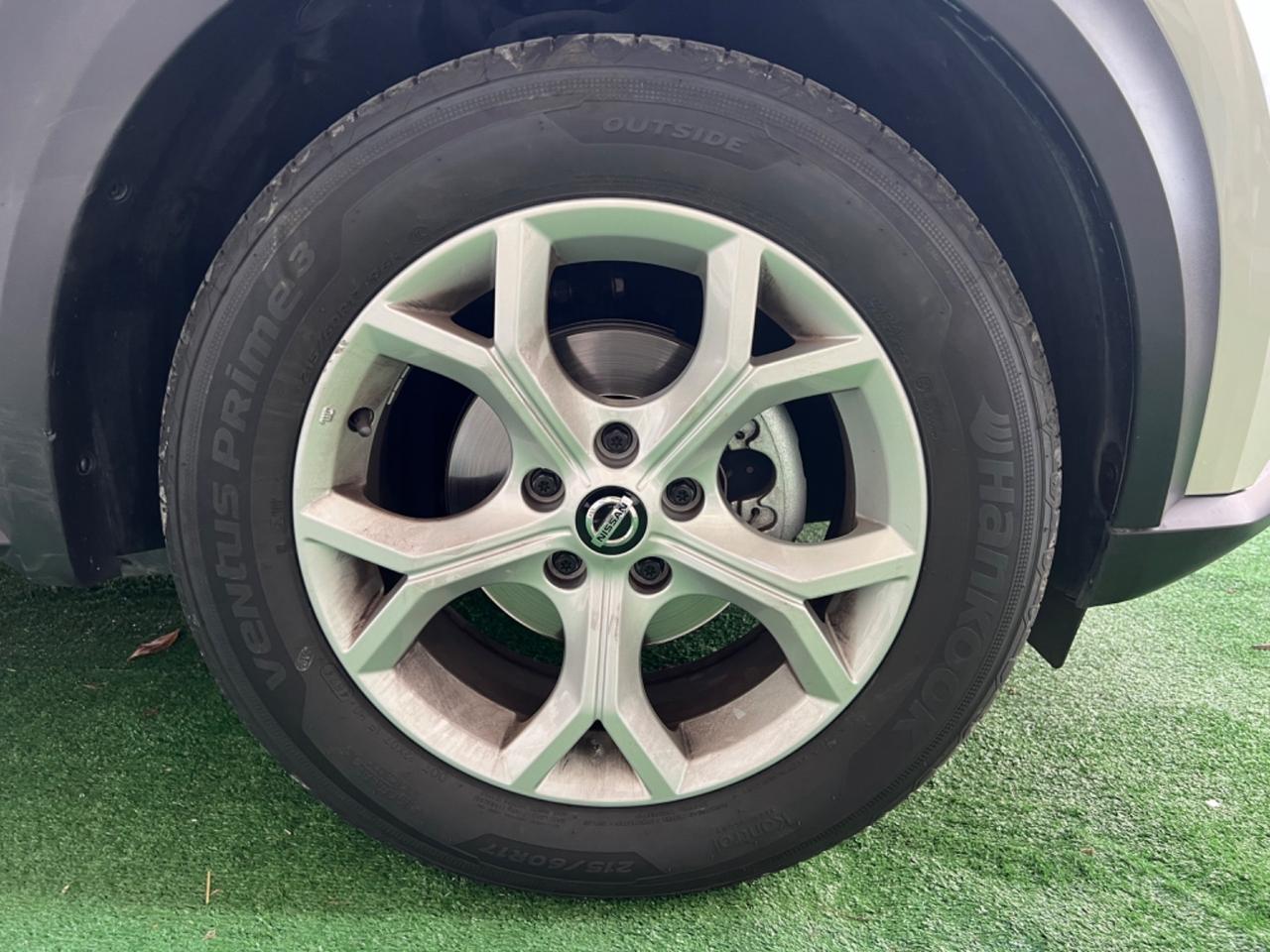 Nissan Juke 1.0 DIG-T 114 CV DCT Tekna