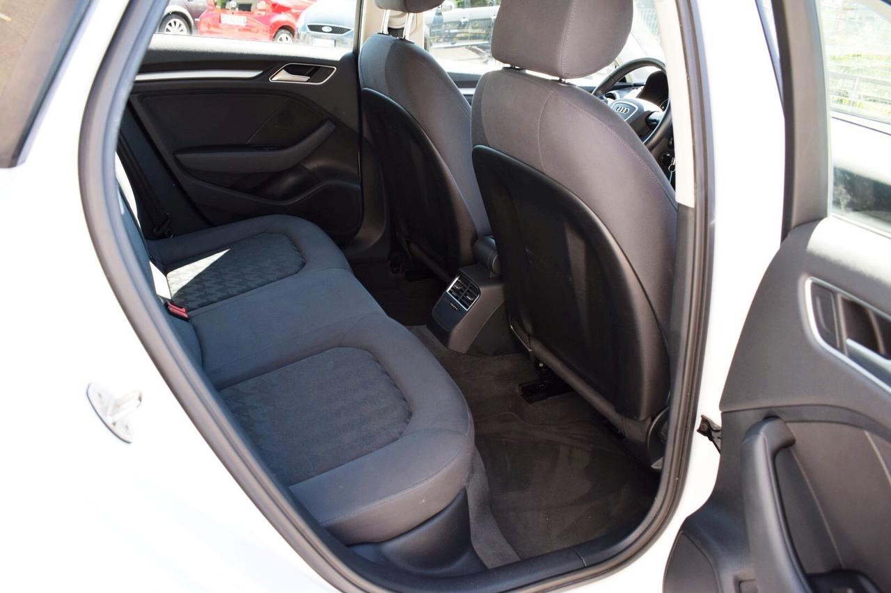 Audi A3 SPB 1.6 TDI clean diesel S tronic Business
