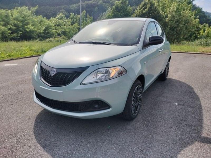 Lancia Ypsilon 1.0 FireFly 5 porte S&S Hybrid Oro