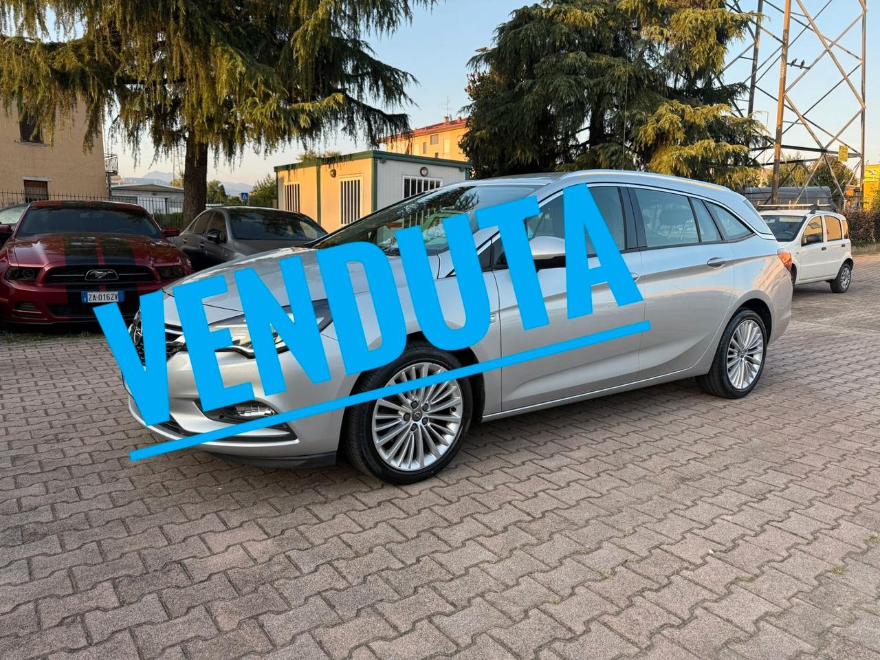 Opel Astra 1.6 CDTi 136CV Sports Tourer AUTOMATICA
