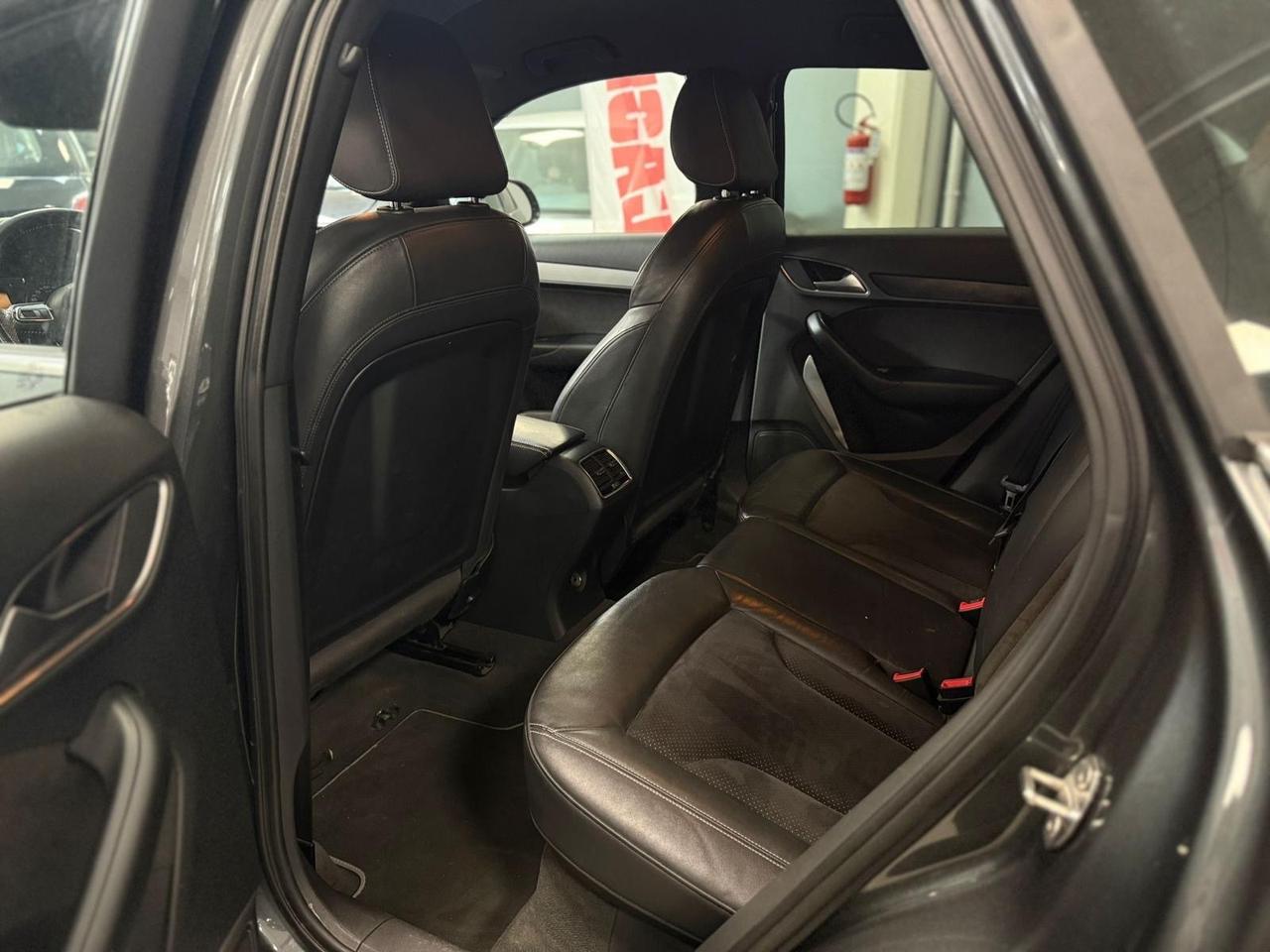 Audi Q3 2.0 TDI 120 CV S tronic S-Line Ok Neopatentati