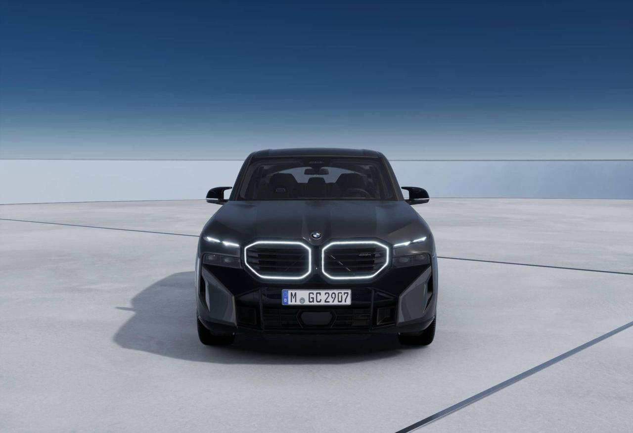 BMW XM