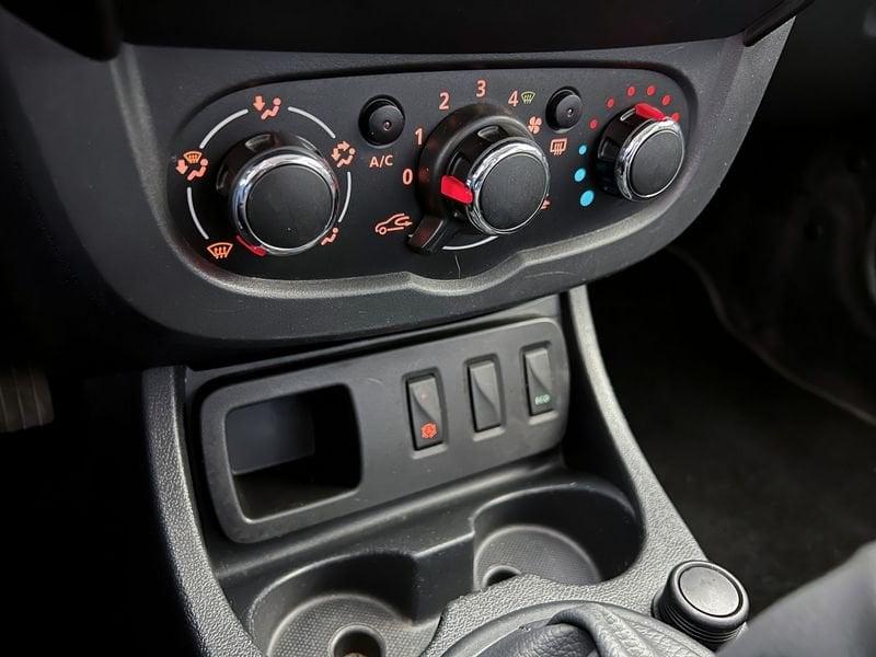 Dacia Duster Duster 1.6 115CV S&S 4x2 Serie Speciale GPL Lauréate Family