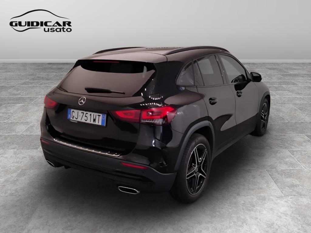 Mercedes-Benz GLA-H247 2020 - GLA 220 d Premium 4matic auto