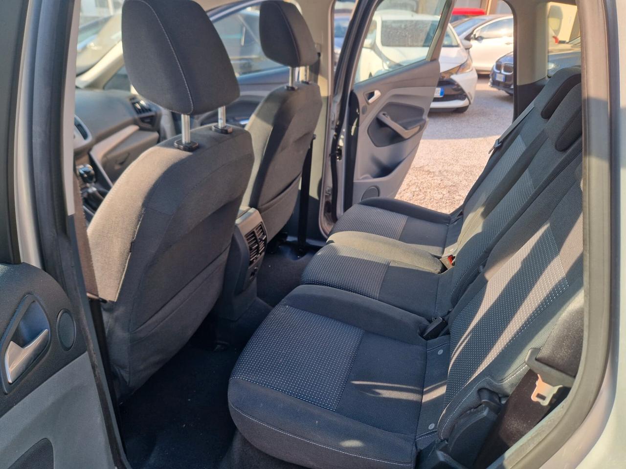 Ford C-Max 1.6 TDCi 95CV Titanium