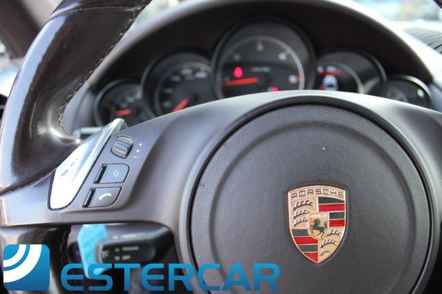 PORSCHE Cayenne 3.0 Diesel TETTO