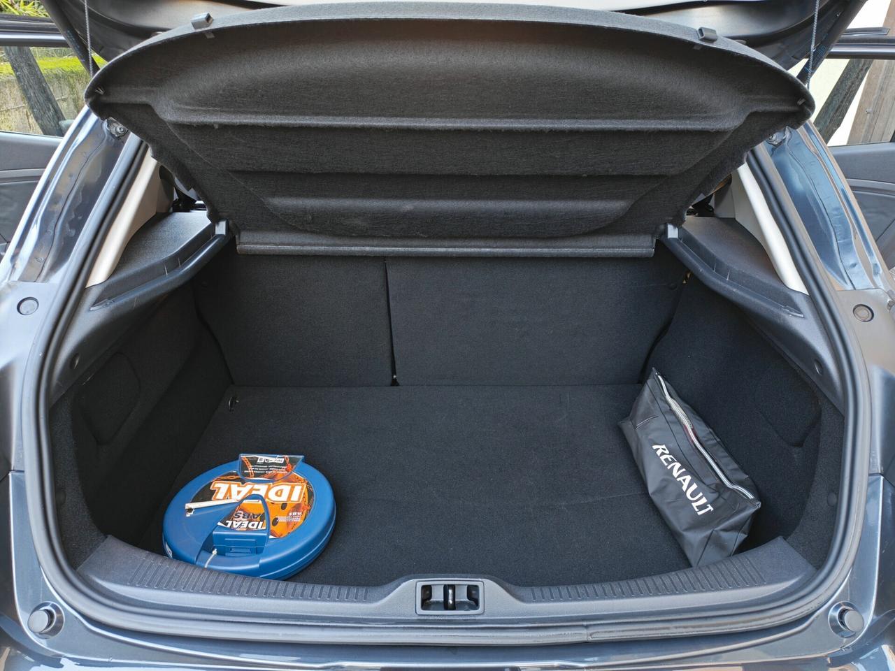 Renault Mégane 1.6 BENZINA 110cv / 30.250km / Unipro