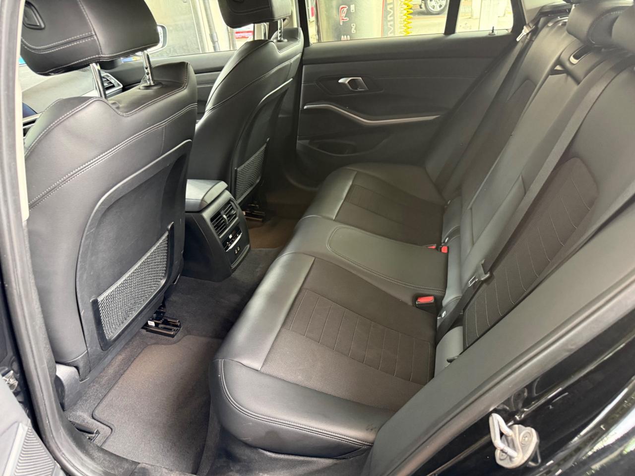 Bmw 318 318d 48V Touring Business Advantage