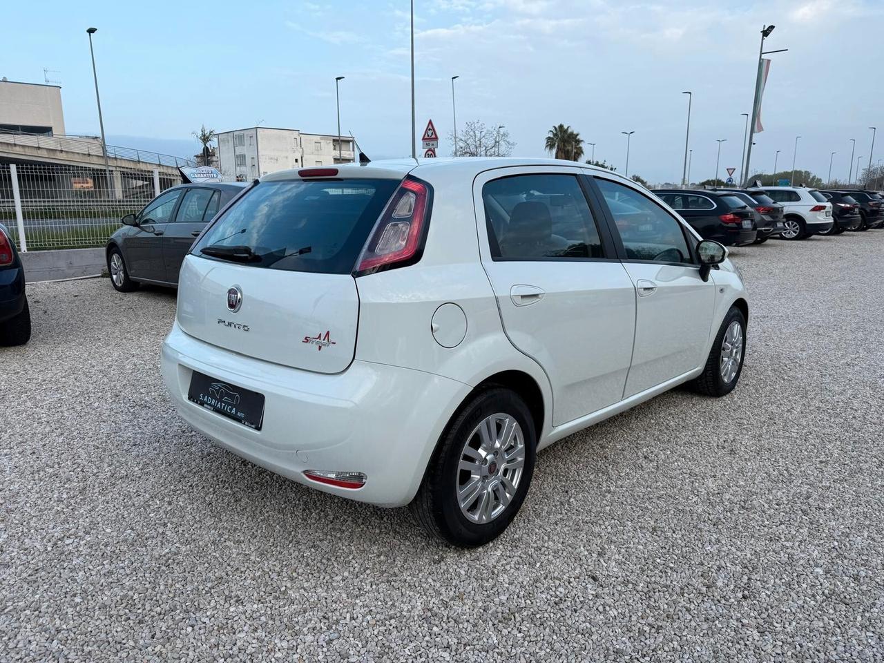 Fiat Punto 1.3 MJT II S&S 85 CV 5 porte ECO Street