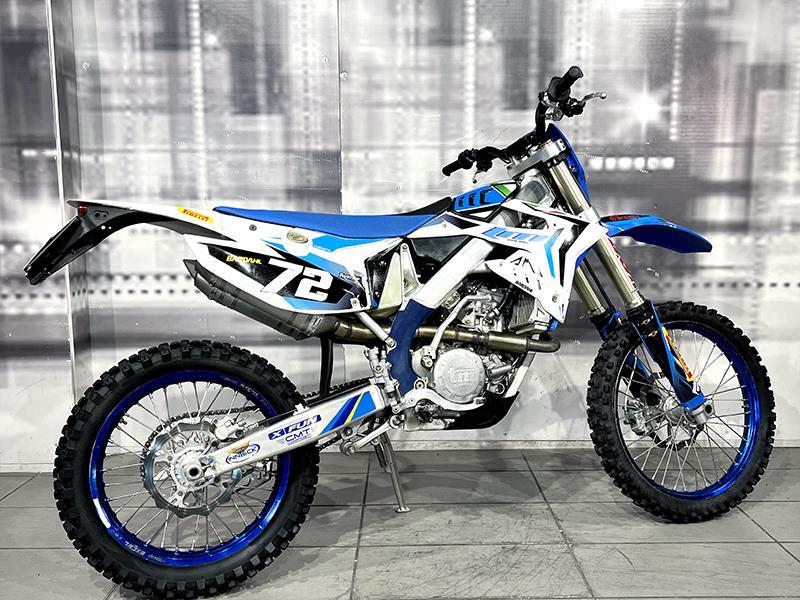 TM Moto EN 300 FI