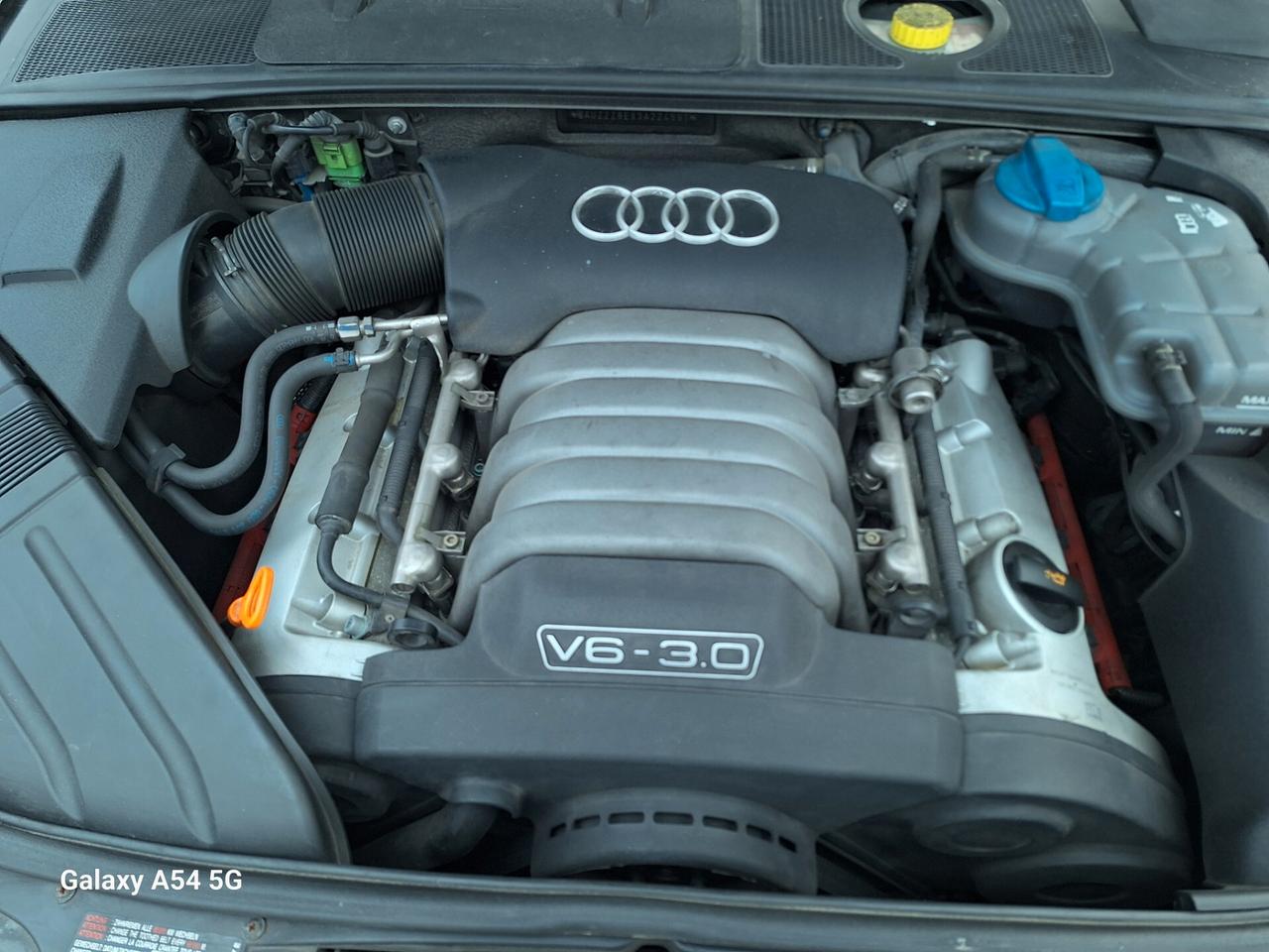 Audi A4 3.0 V6 30V cat Avant