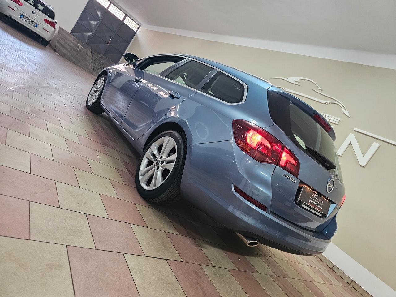 Opel Astra 1.4 Turbo 140CV Sports Tourer GPL Tech Cosmo
