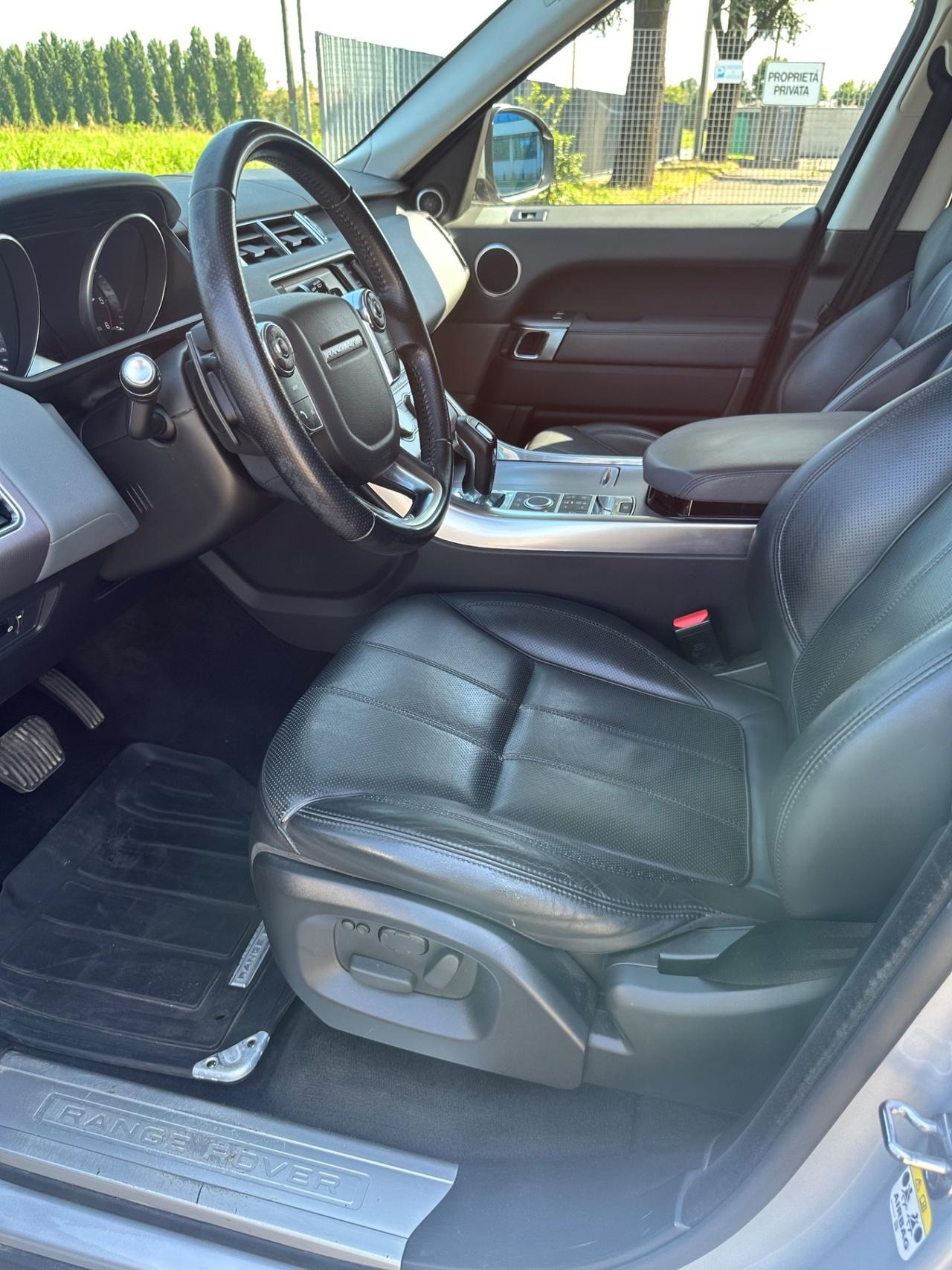 Land Rover Range Sport 3.0 TDV6 HSE Dynamic