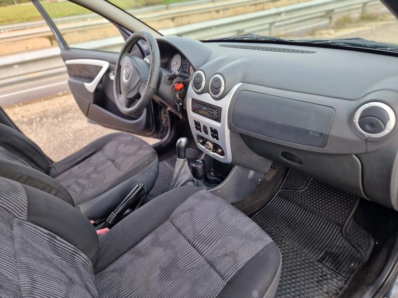 Dacia Sandero 1.4 8V GPL Ambiance