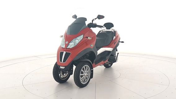 Piaggio MP3