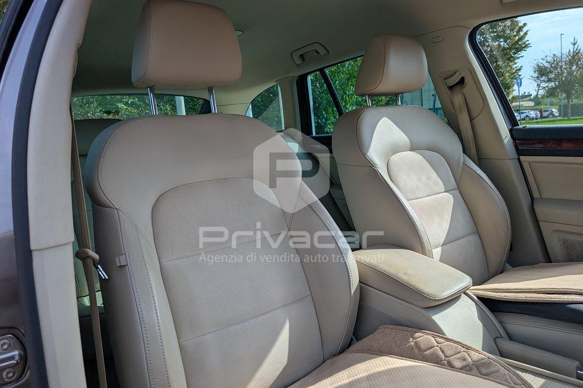 SKODA Superb 2.0 TDI CR 170CV DSG Wagon Elegance