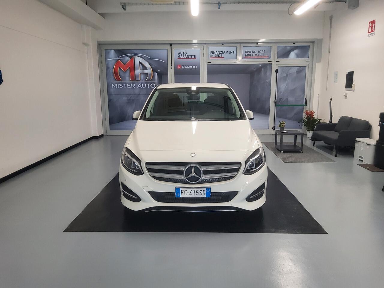 Mercedes-benz B 180 Premium