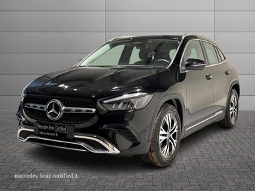 MERCEDES-BENZ GLA 180 d Auto Progressive Advanced Navi